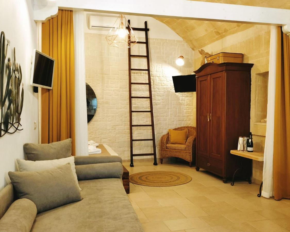 Domus Santi Medici Affittacamere Massafra Exterior foto