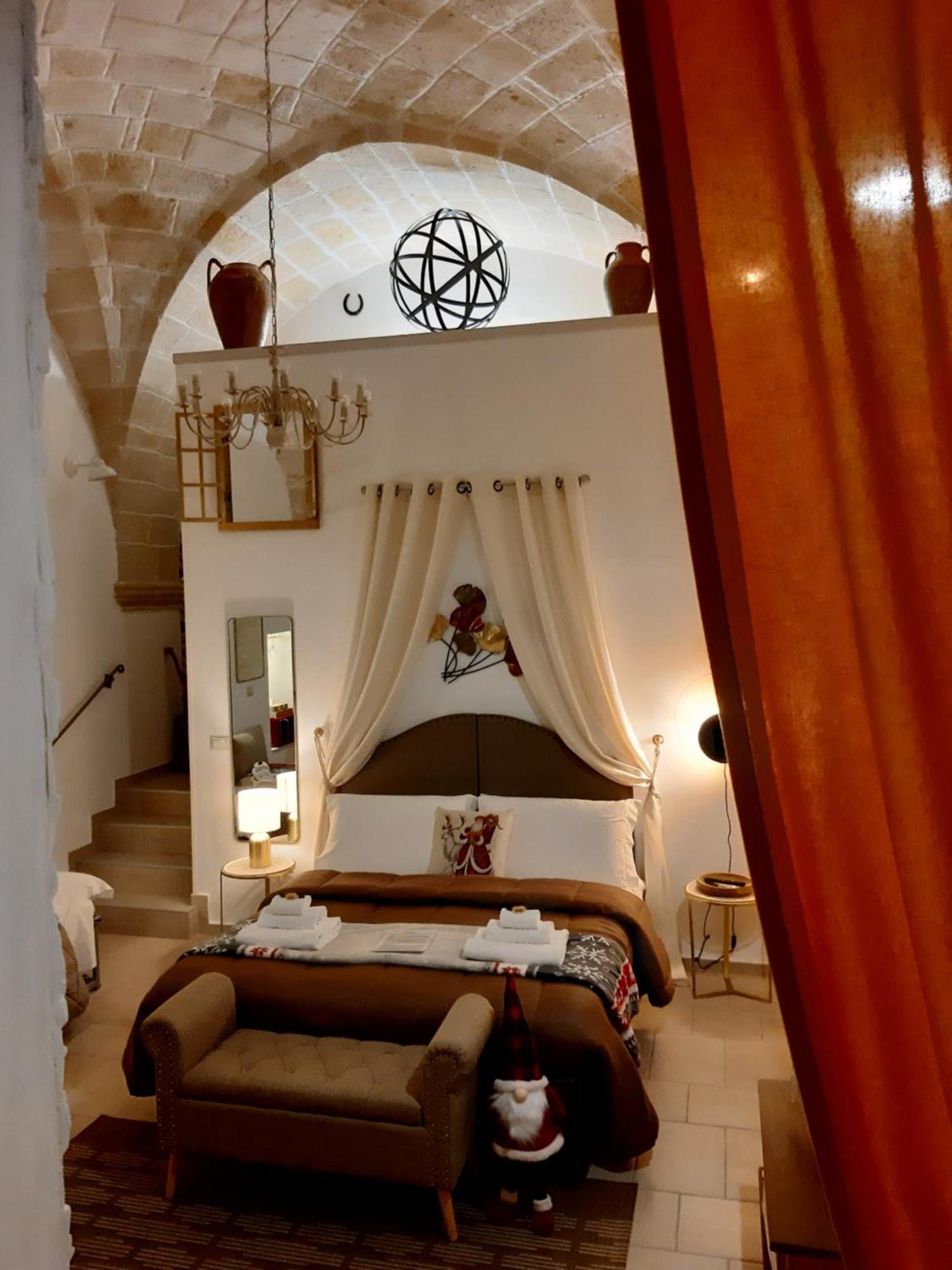 Domus Santi Medici Affittacamere Massafra Exterior foto